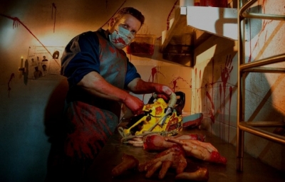 Квест Дом у дороги